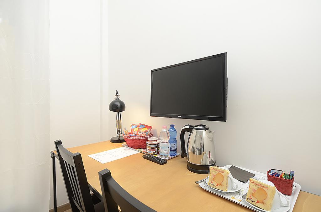 Bed and Breakfast Om2Roma Esterno foto